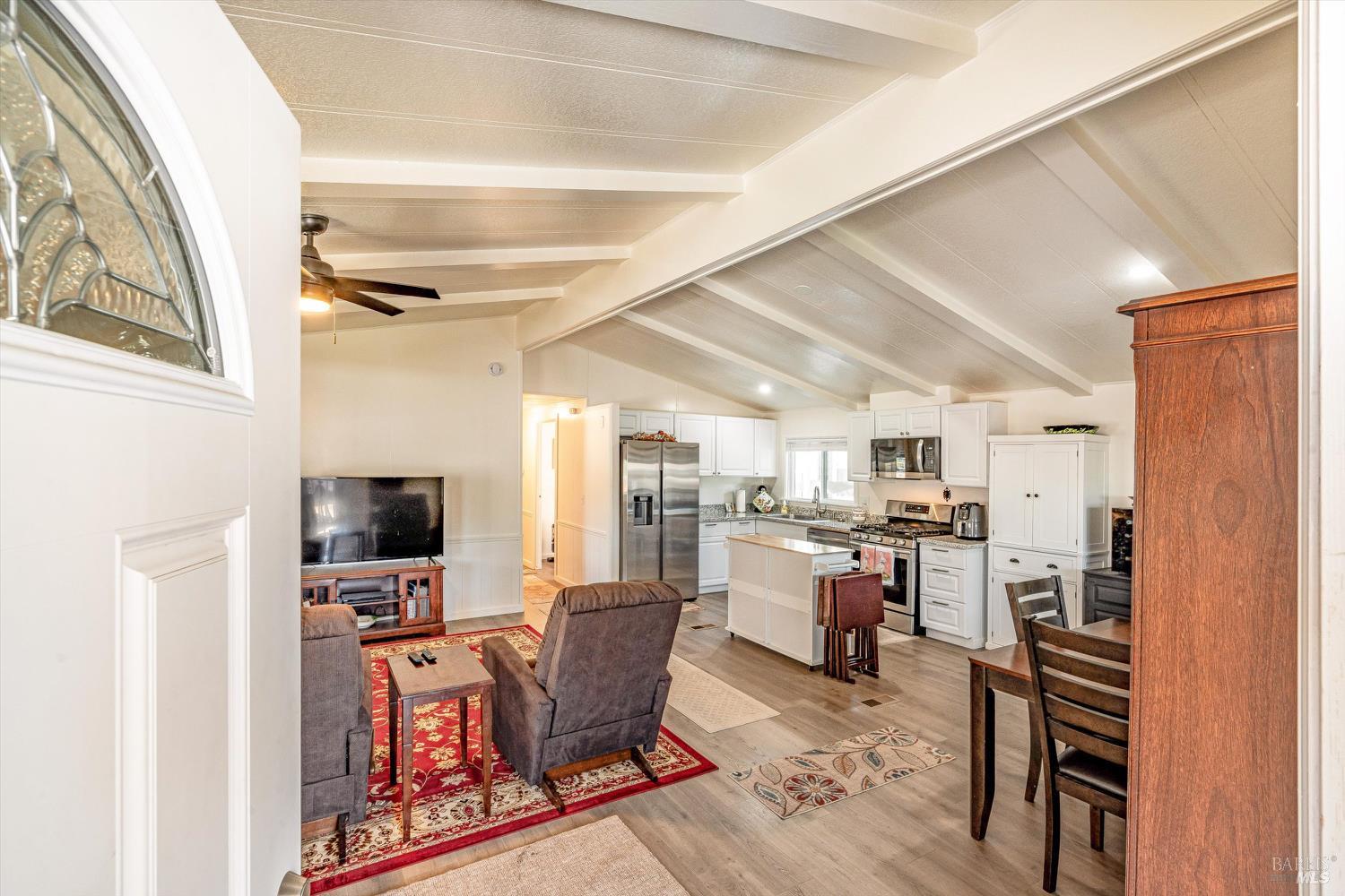 5306 Rexford Way Santa Rosa, CA 95403 - Photo 3 of 20