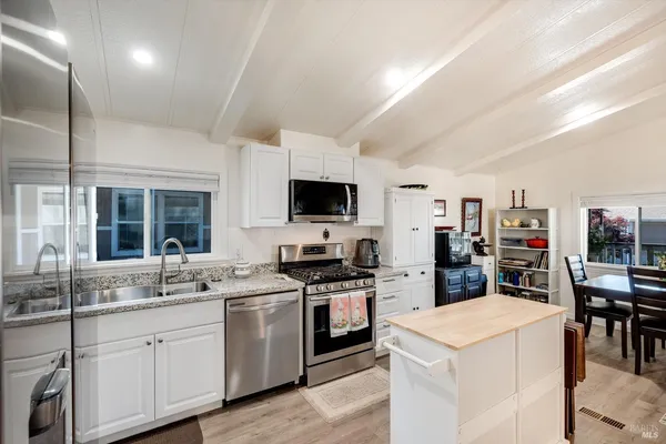 $259,000 | 5306 Rexford Way, Santa Rosa, CA 95403