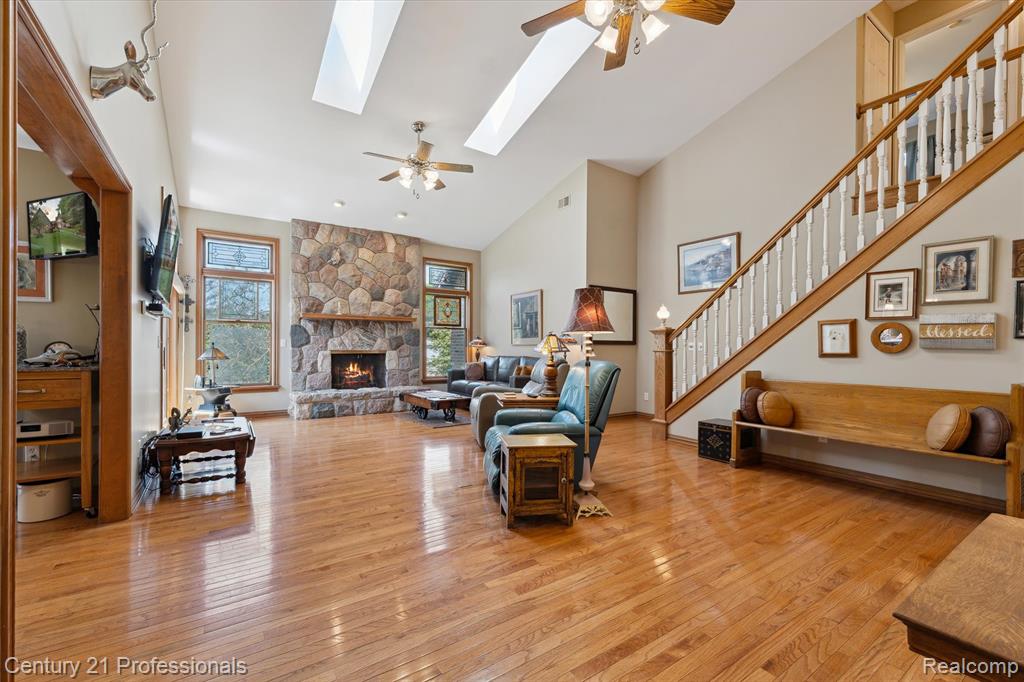 6279 7 Mile Road South Lyon, MI 48178 - Photo 15 of 98 Gallery Image 15