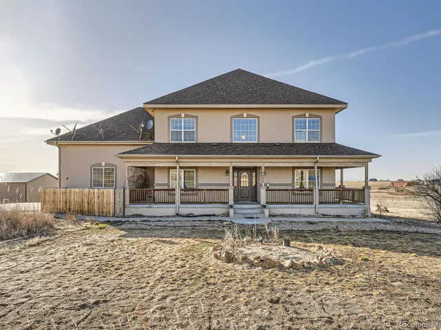 $900,000 | 14855 Almstead Street, Hudson, CO 80642