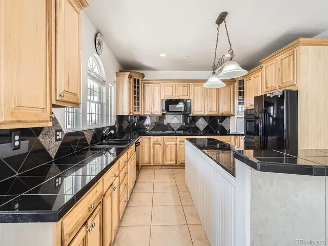 $900,000 | 14855 Almstead Street, Hudson, CO 80642