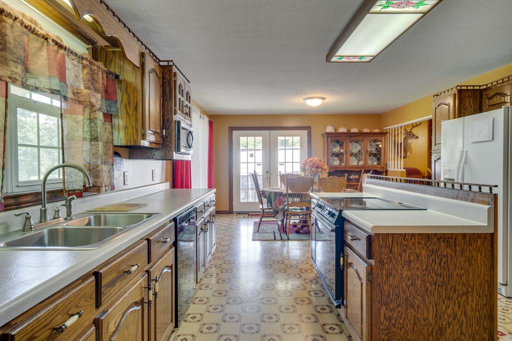 342 Grinder Creek Road Hohenwald, TN 38462 - Photo 15 of 24 Gallery Image 15