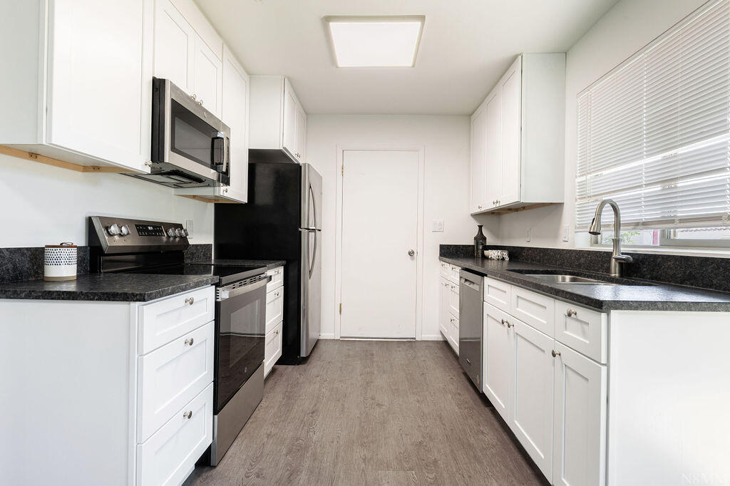 338 South 700 East St. George, UT 84770 - Photo 12 of 47 DSC05989