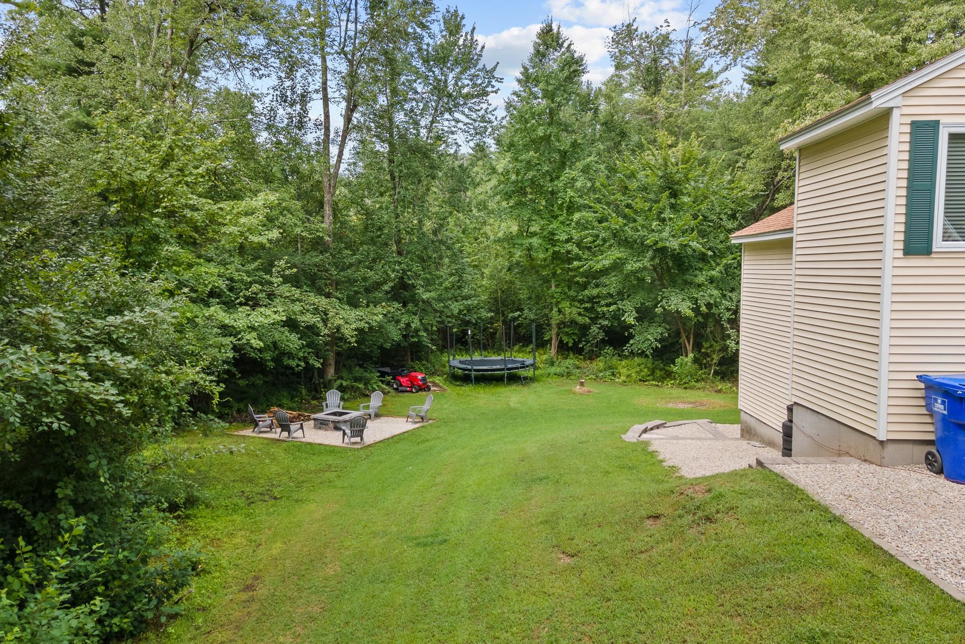 56 Ledge Road Hudson, NH 03051 - Photo 26 of 38 Gallery Image 26