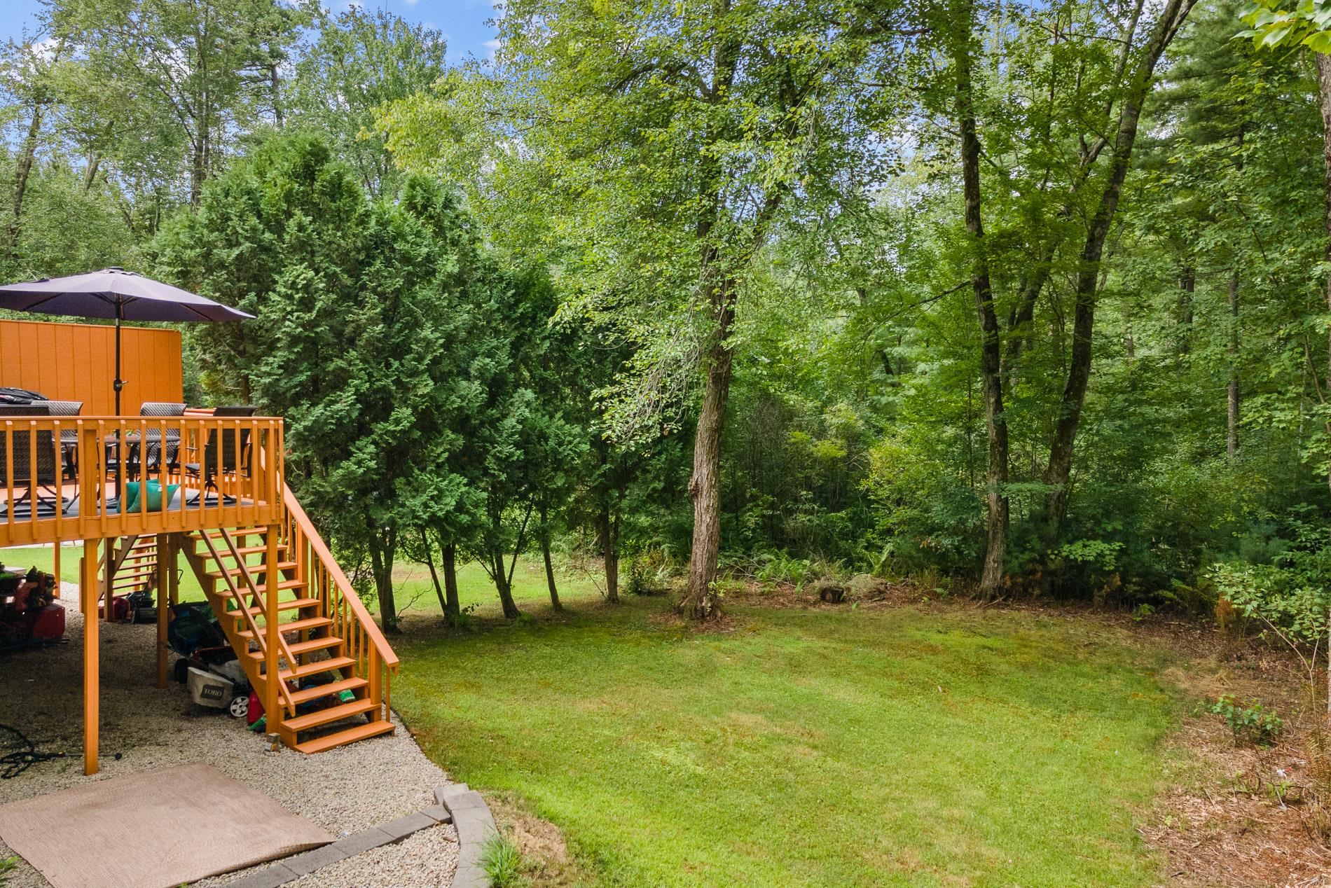 56 Ledge Road Hudson, NH 03051 - Photo 29 of 38 Gallery Image 29