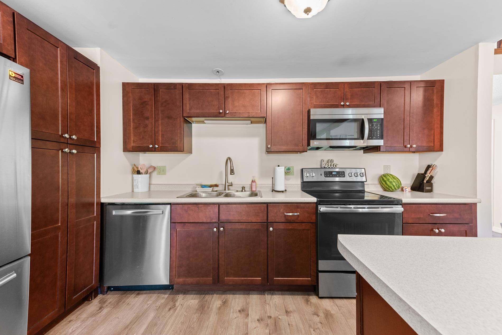 56 Ledge Road Hudson, NH 03051 - Photo 36 of 38 Gallery Image 36