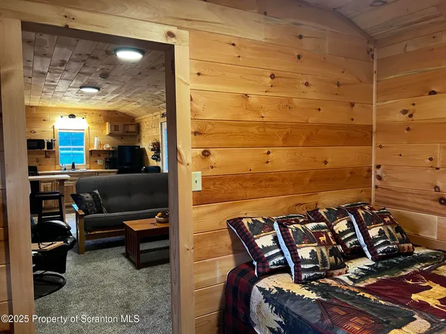 $75,000 | 706 Pine Mill Road, Equinunk, PA 18417