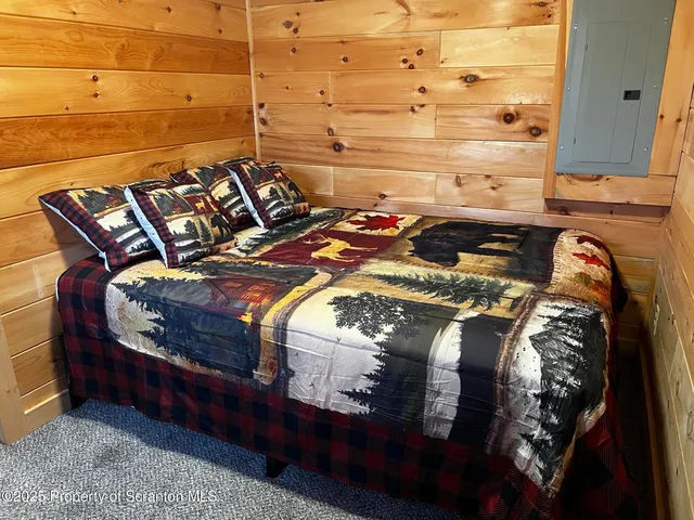 $75,000 | 706 Pine Mill Road, Equinunk, PA 18417