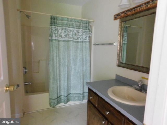 24820 Riverview Way Ridgely, MD 21660 - Photo 7 of 12 Bath