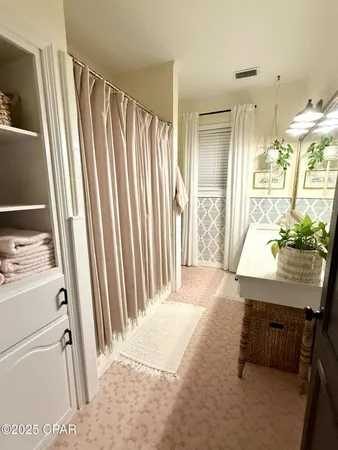 $525,000 | 1154 10th Avenue, Graceville, FL 32440