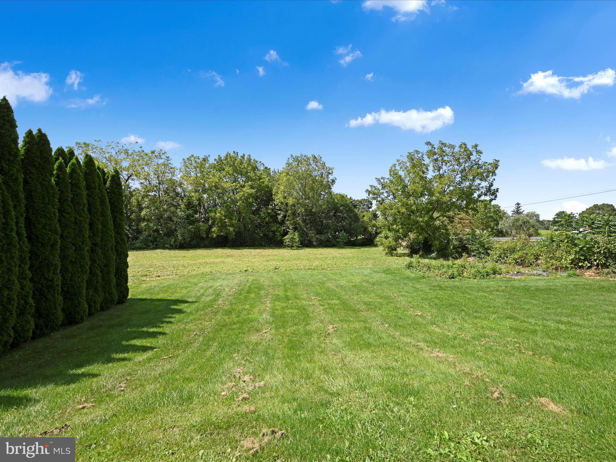 103 Riders Way Lebanon, PA 17042 - Photo 24 of 27 Yard