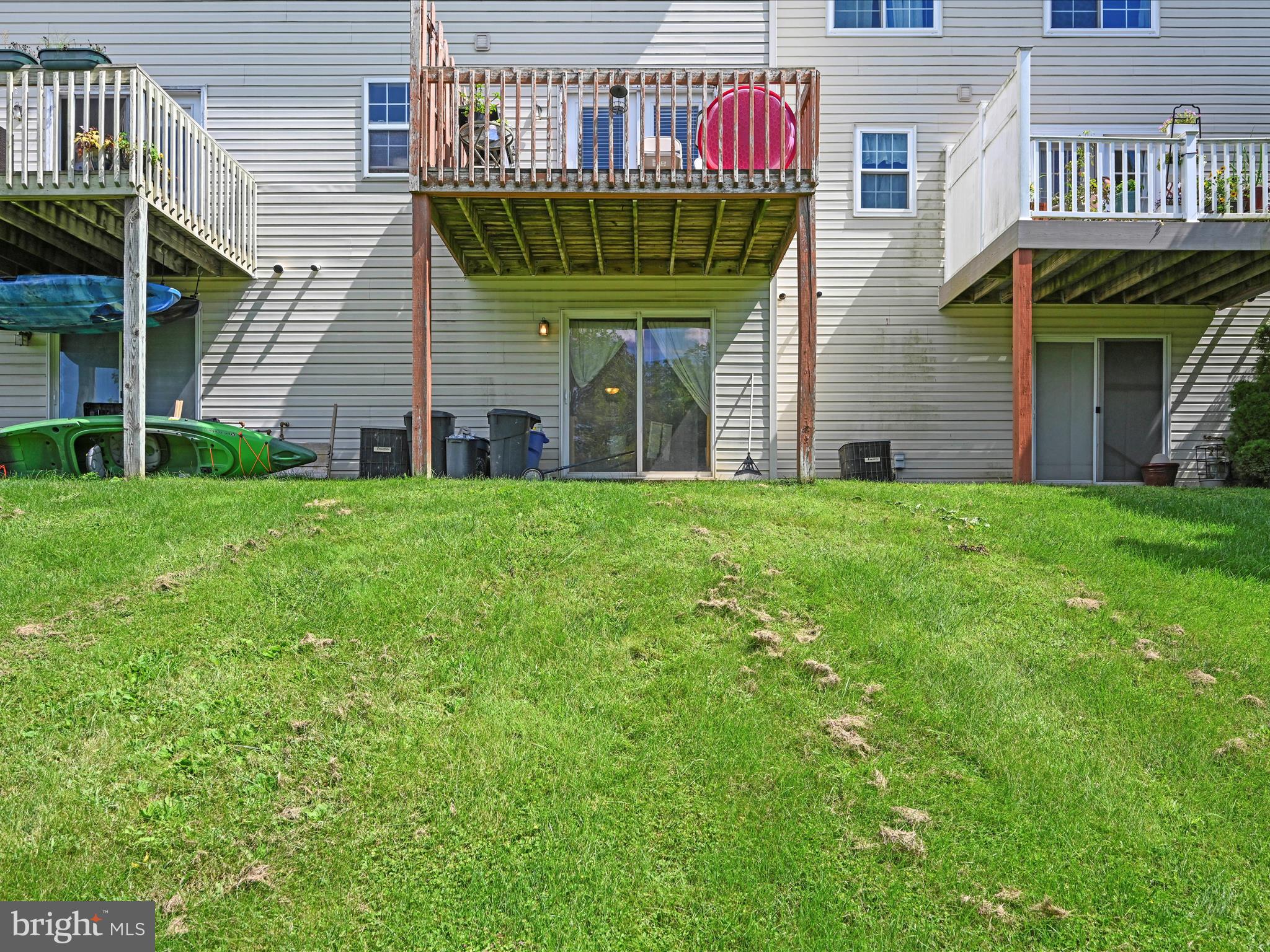103 Riders Way Lebanon, PA 17042 - Photo 26 of 27 Rear