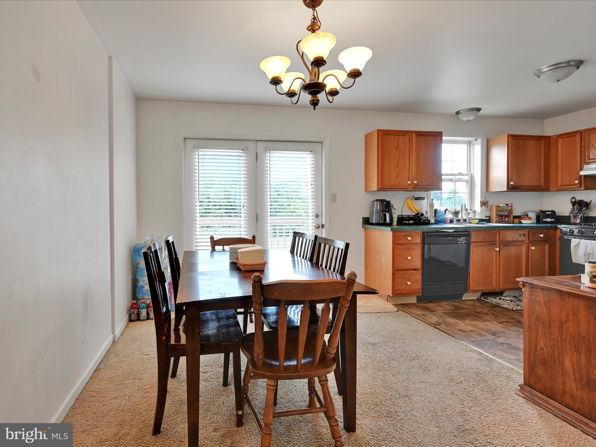 103 Riders Way Lebanon, PA 17042 - Photo 9 of 27 Dining Room