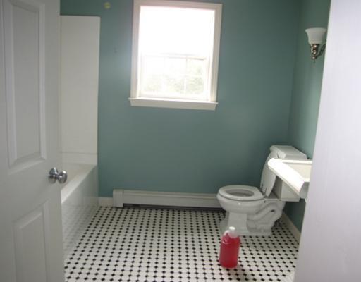 128 Jones Woods Road Newcastle, ME 04553 - Photo 6 of 14 Bathroom.