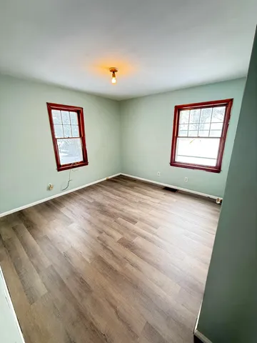 $259,900 | 99 Vander Veen Avenue, Holland, MI 49424