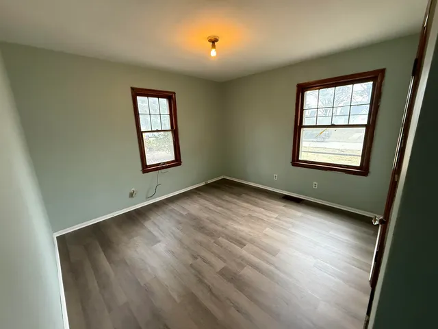 $259,900 | 99 Vander Veen Avenue, Holland, MI 49424