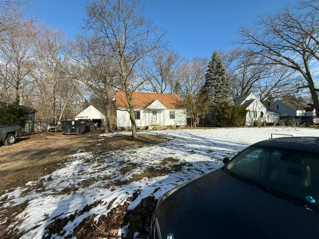 $259,900 | 99 Vander Veen Avenue, Holland, MI 49424