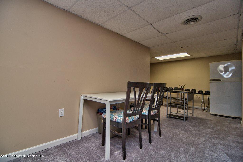 102 Rabbit Run Clarks Summit, PA 18411 - Photo 42 of 48 Gallery Image 42