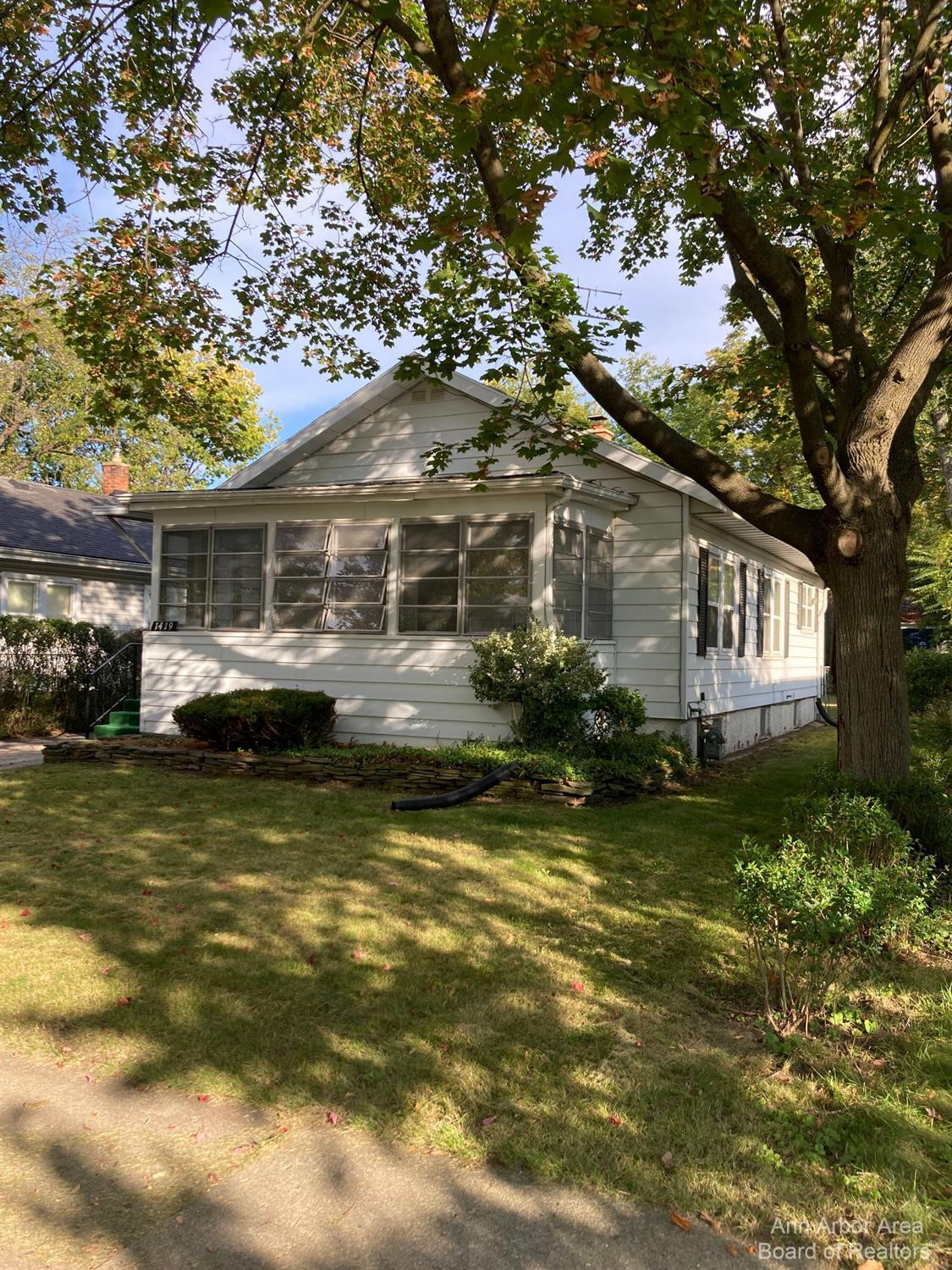 1419 Coler Road Ann Arbor, MI 48104 - Photo 6 of 27 Photo 6