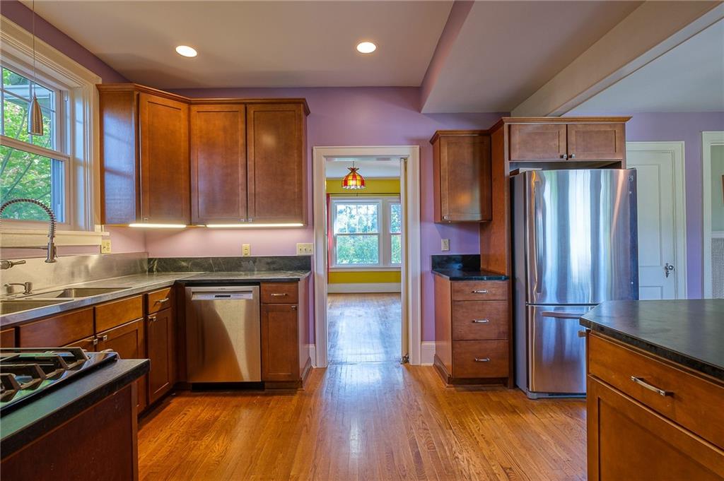1020 Washington Road Pittsburgh, PA 15228 - Photo 9 of 25 Gallery Image 9