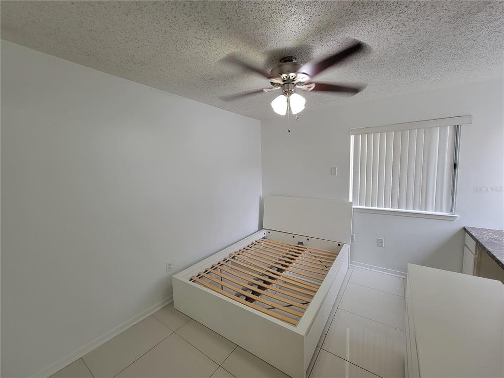 2601 Southwest Archer Road, Unit 302 Gainesville, FL 32608 - Photo 3 of 12