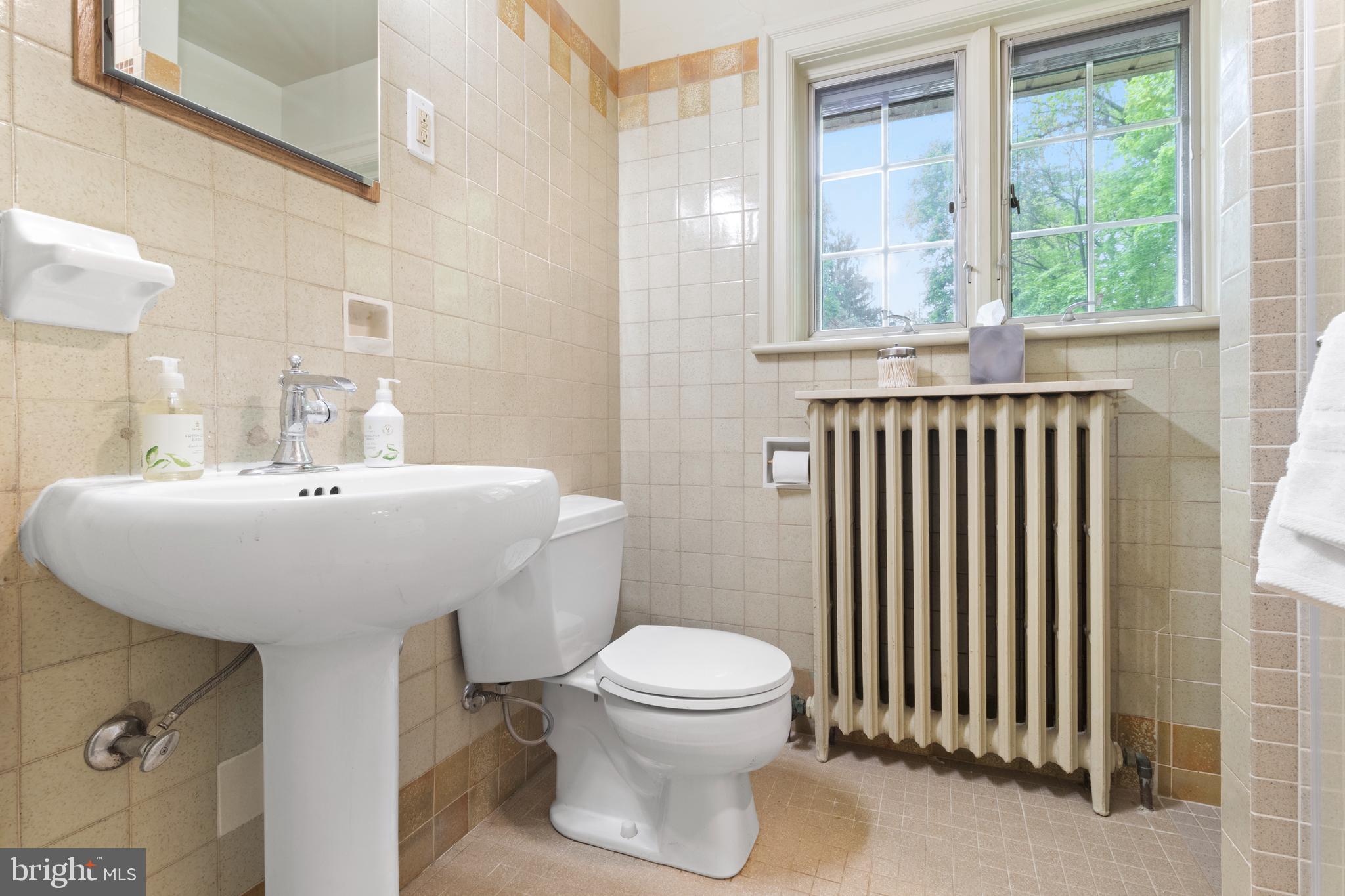 141 Hewett Road Wyncote, PA 19095 - Photo 20 of 41