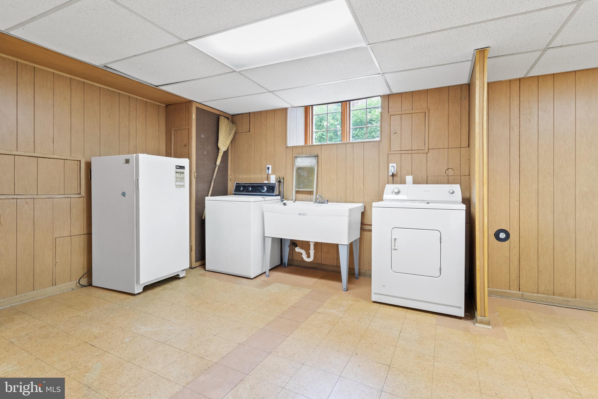 141 Hewett Road Wyncote, PA 19095 - Photo 30 of 41