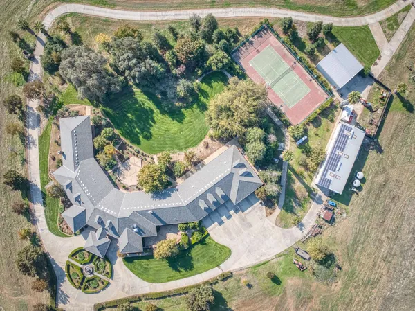 $11,400,000 | 4715 East Copper Avenue, Clovis, CA 93619