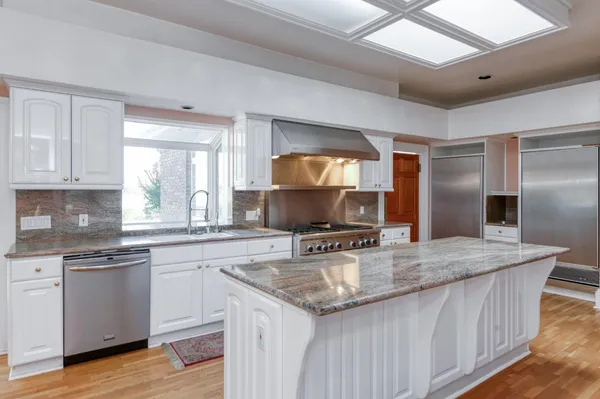 $11,400,000 | 4715 East Copper Avenue, Clovis, CA 93619