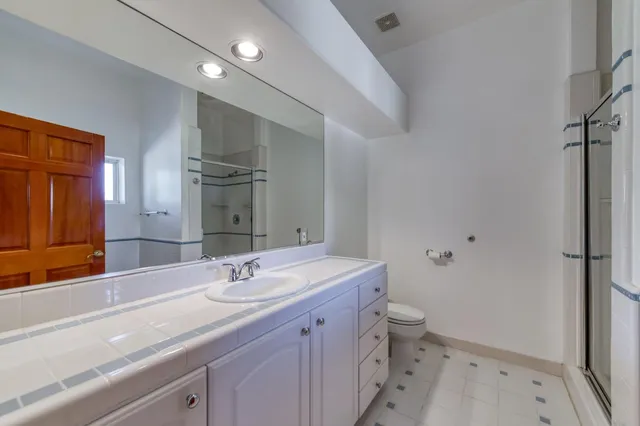 $12,835,500 | 4715 East Copper Avenue, Clovis, CA 93619