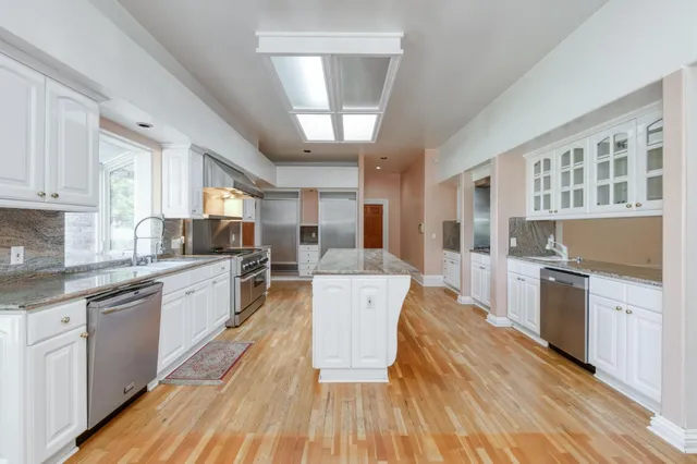 $12,835,500 | 4715 East Copper Avenue, Clovis, CA 93619