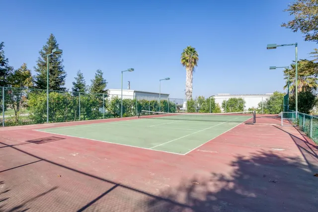 $12,835,500 | 4715 East Copper Avenue, Clovis, CA 93619