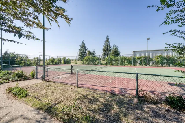 $12,835,500 | 4715 East Copper Avenue, Clovis, CA 93619