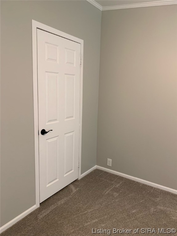 1004 Estate Circle Georgetown, IN 47122 - Photo 9 of 22 Gallery Image 9