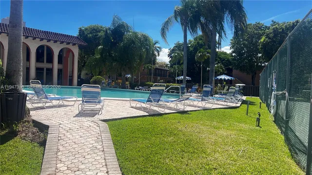 a view of a basketball court