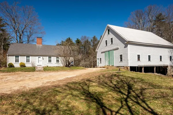 $2,900 | 5 Mcdaniel Road, Barrington, NH 03825