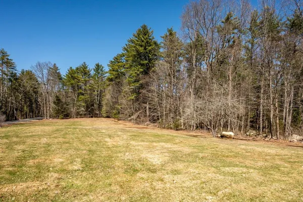 $2,900 | 5 Mcdaniel Road, Barrington, NH 03825