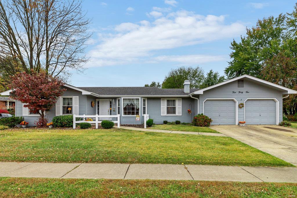 445 Hunters Ridge St. Charles, MO 63301 - Photo 1 of 39 Gallery Image 1