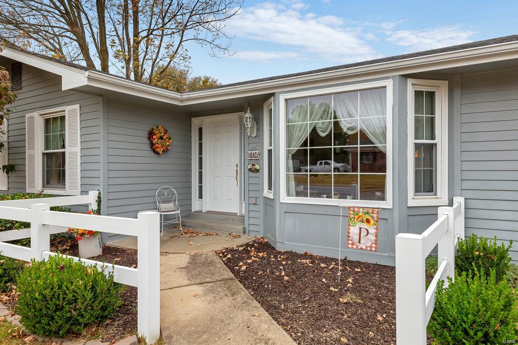 445 Hunters Ridge St. Charles, MO 63301 - Photo 2 of 39 Gallery Image 2