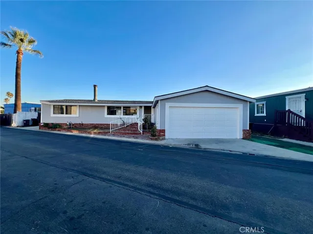 a view of house and outdoor space
