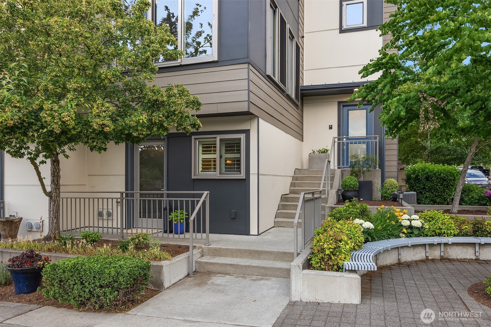 998 Northeast High Street, Unit 12 Issaquah, WA 98029 - Photo 36 of 36