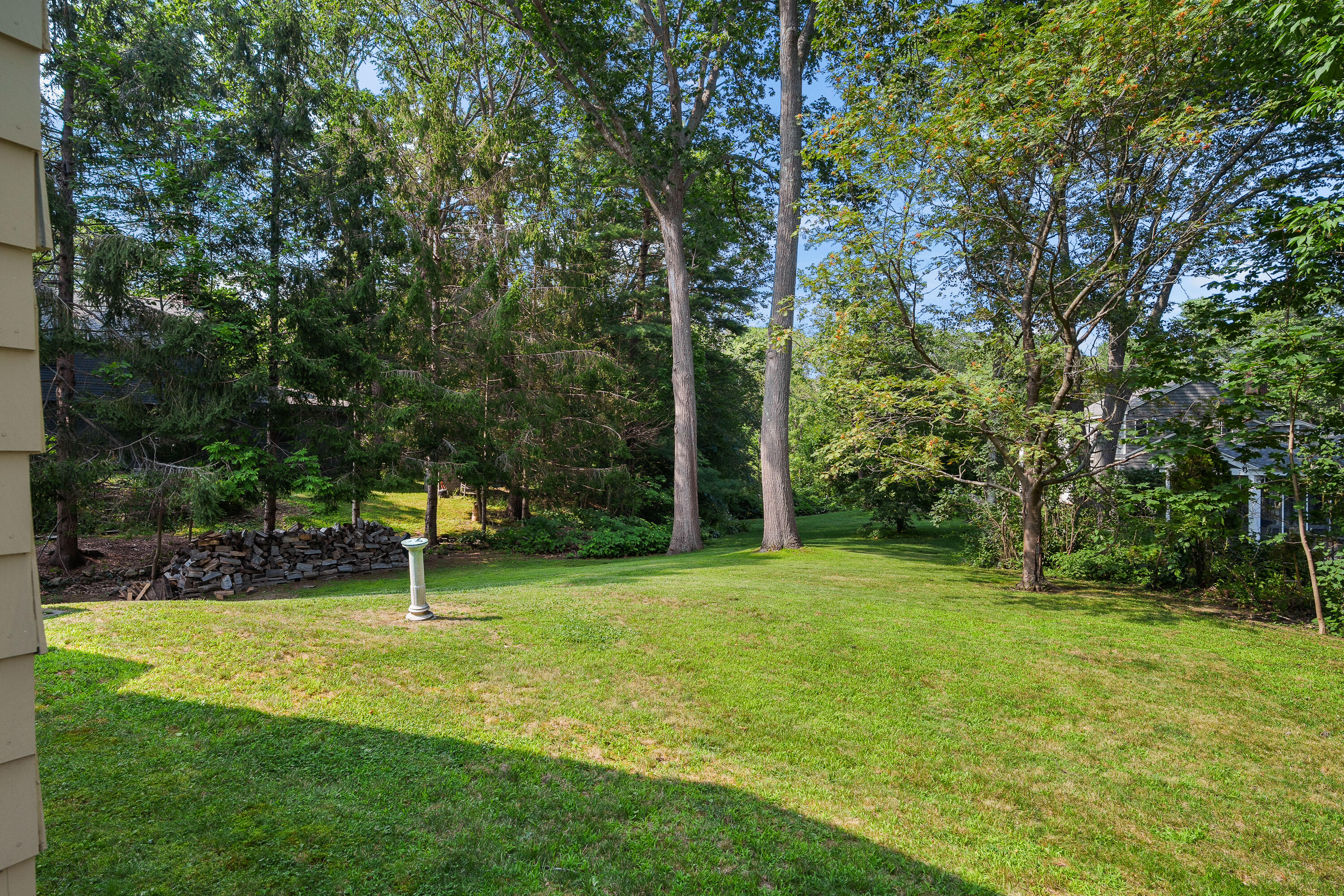 7 Rocky Knoll Road Cape Elizabeth, ME 04107 - Photo 8 of 36 08_7 Rocky Knoll Rd_MorneauStudios_Print