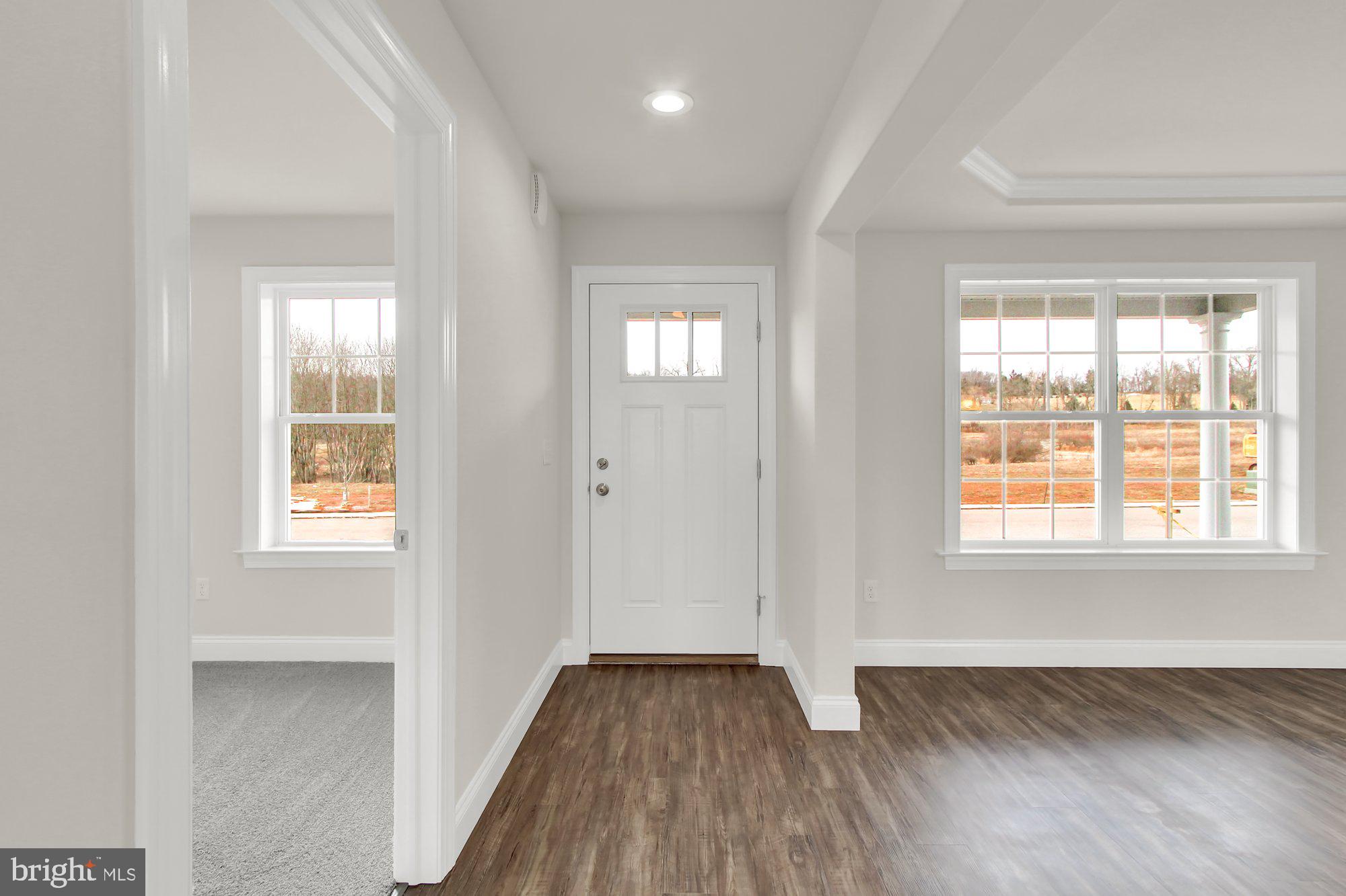 55 Jennifer Road York, PA 17404 - Photo 2 of 16 Photo's of Similar Home