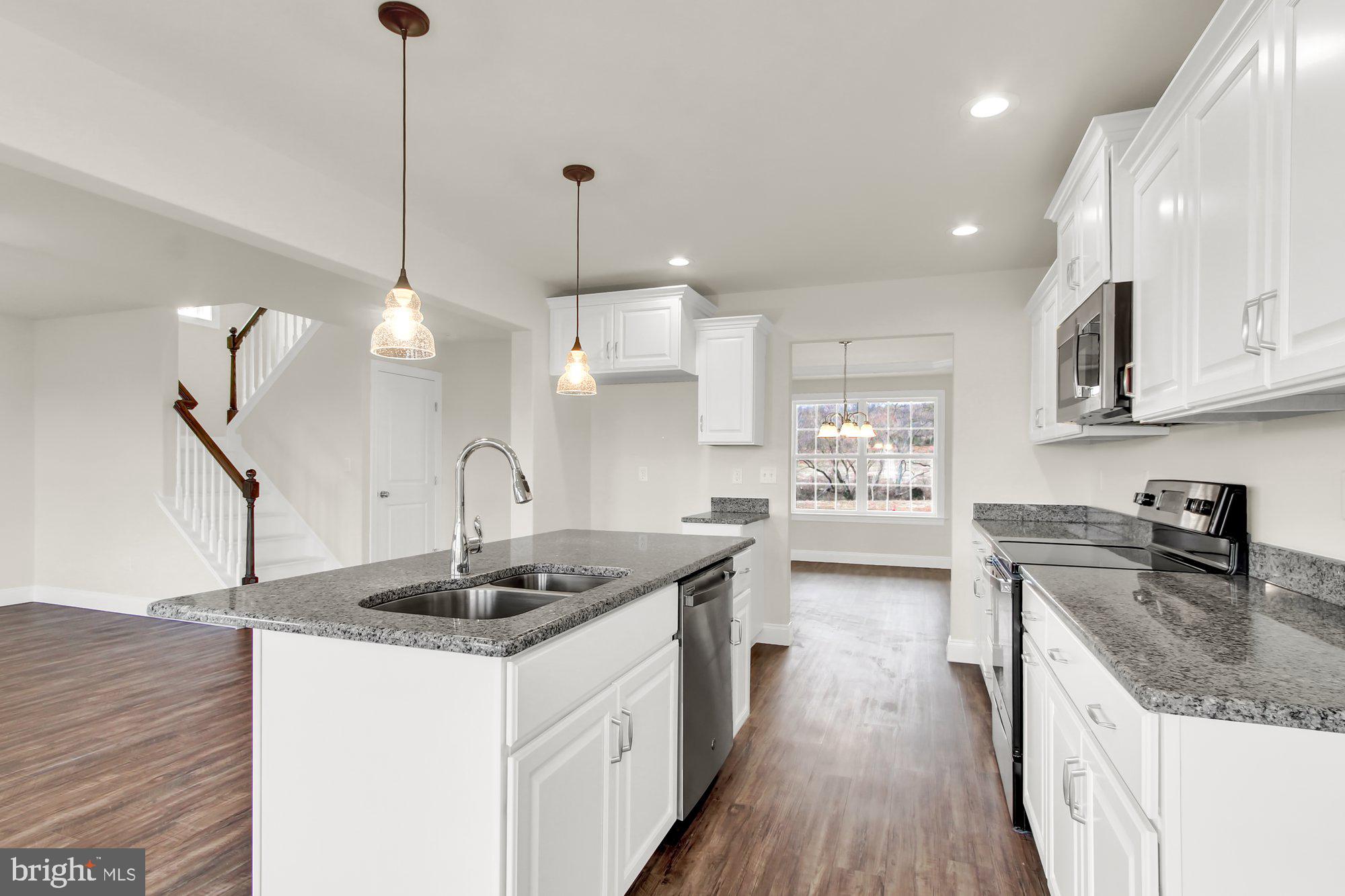 55 Jennifer Road York, PA 17404 - Photo 8 of 16 Gallery Image 8