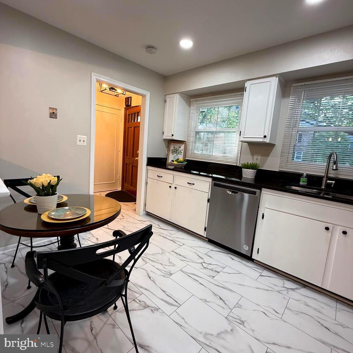 5929 Kingsford Road, Unit 372 Springfield, VA 22152 - Photo 8 of 36 Gallery Image 8