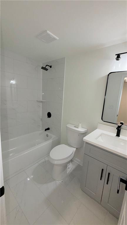 5257 Post Ridge Court Stone Mountain, GA 30088 - Photo 40 of 42 a bathroom with a sink toilet and shower