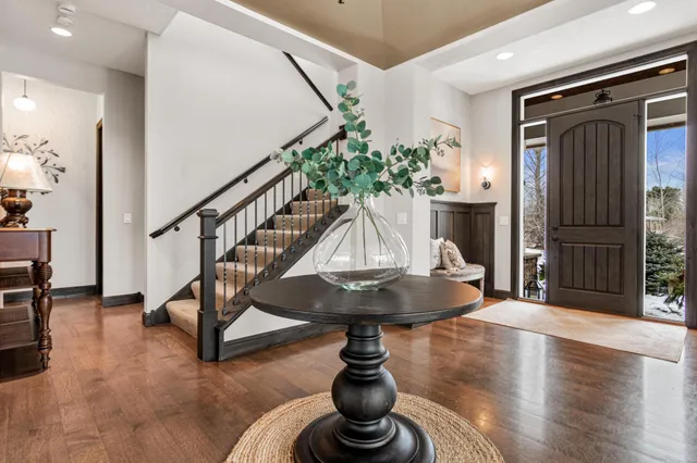 $1,650,000 | 12581 22nd Street North, Stillwater, MN 55082