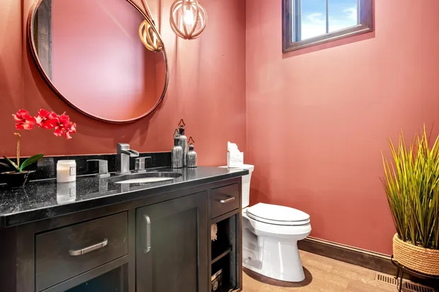 $1,650,000 | 12581 22nd Street North, Stillwater, MN 55082