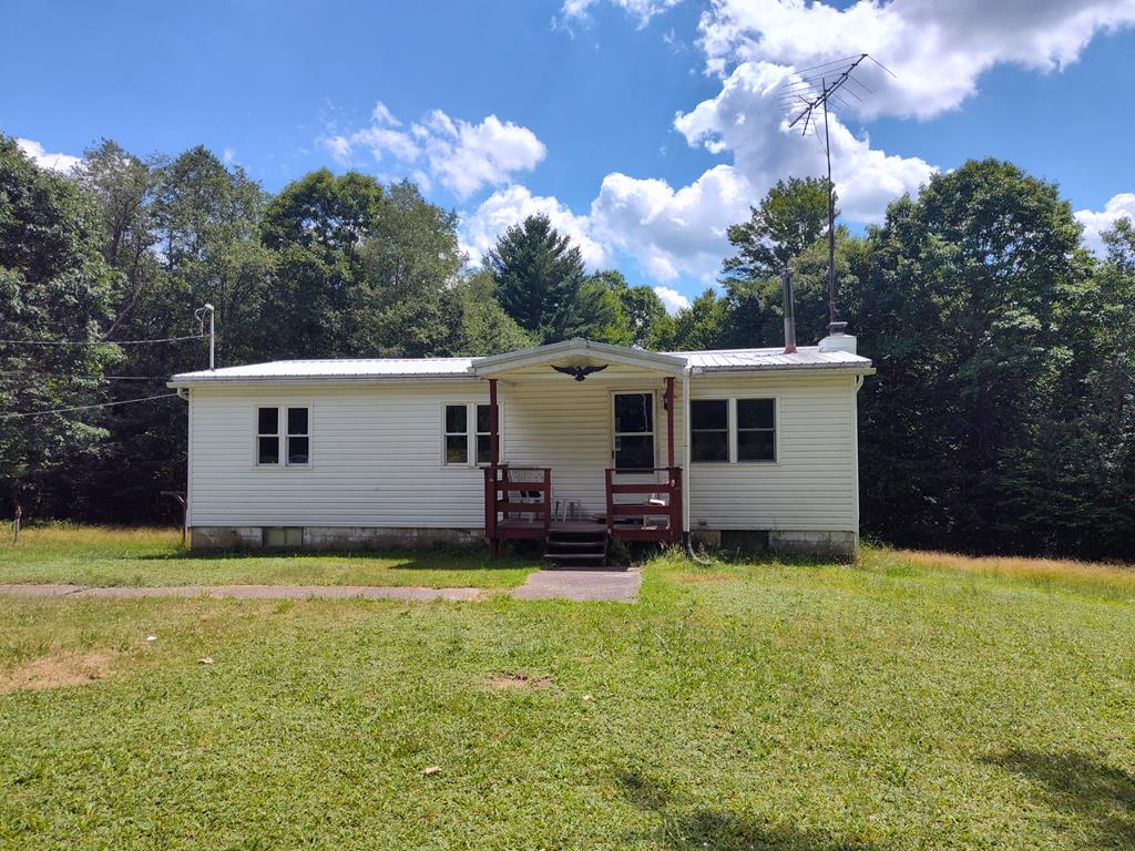194 President Road Venus, PA 16364 - Photo 1 of 15 Gallery Image 1