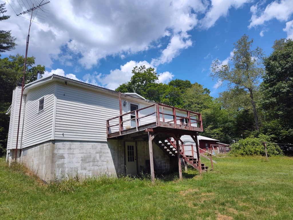 194 President Road Venus, PA 16364 - Photo 2 of 15 Gallery Image 2